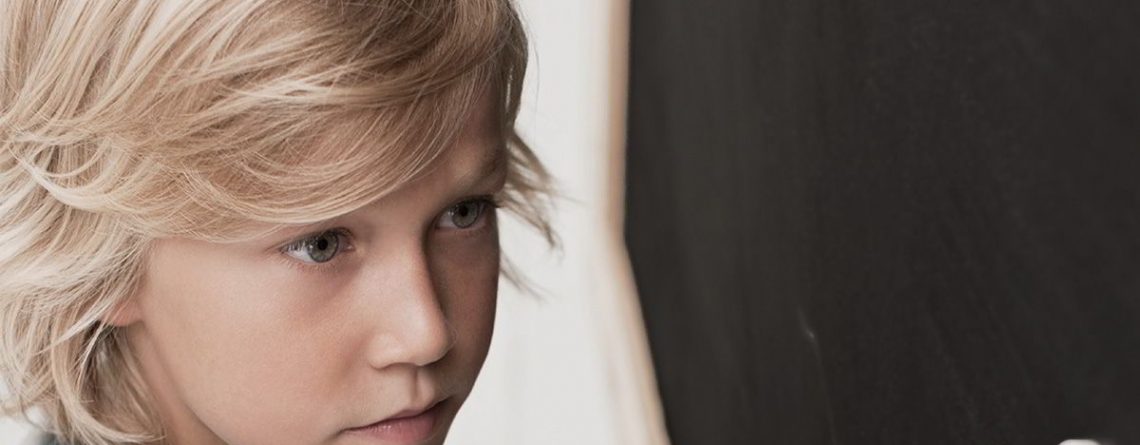 Ενδείξεις παιδικής βαρηκοΐας σε κάθε ηλικία